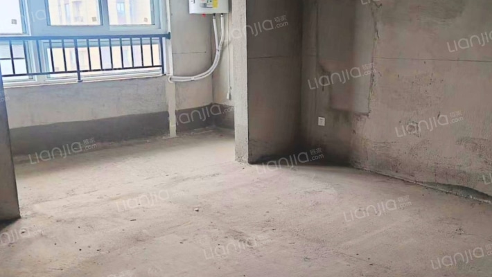 西苑嘉园二手房实景图