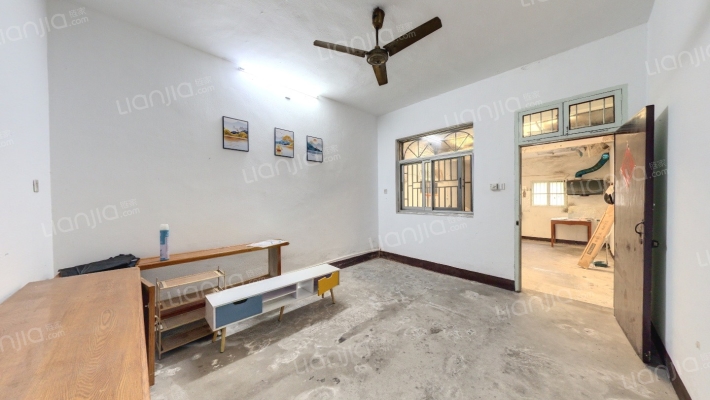 九浸路南二手房实景图