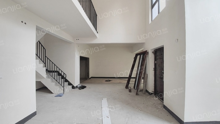 天辰雅墅二手房实景图