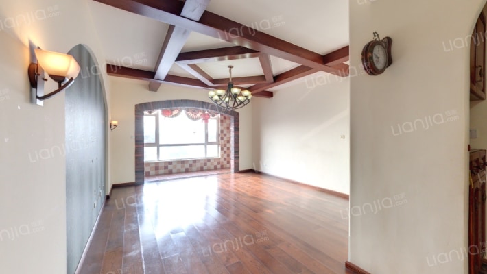 远洋戛纳小镇一期二手房实景图