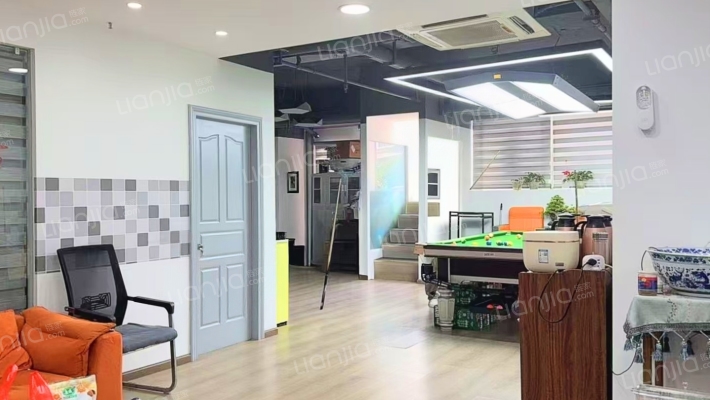 世贸中心二手房实景图