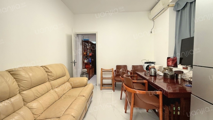 裕富新村二手房实景图