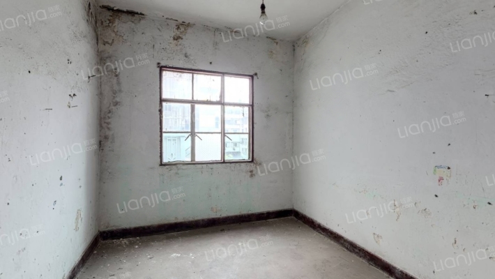 龙山路42号二手房实景图