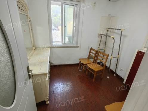 整租·哈尔滨路 1室1厅 西/北