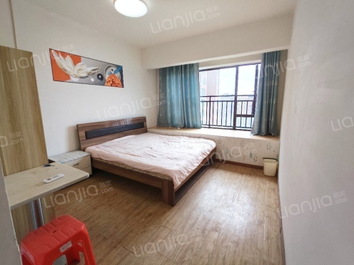 合租·中迪广场二期 5居室 东南卧