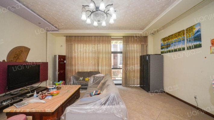 中安翡翠湖二手房实景图