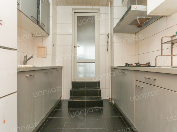 bobo自由城 正规三居室 小区人口密度低 居住舒