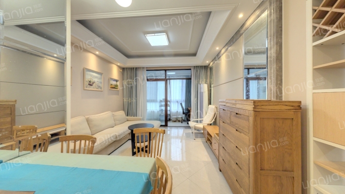 东亚启航公馆二手房实景图