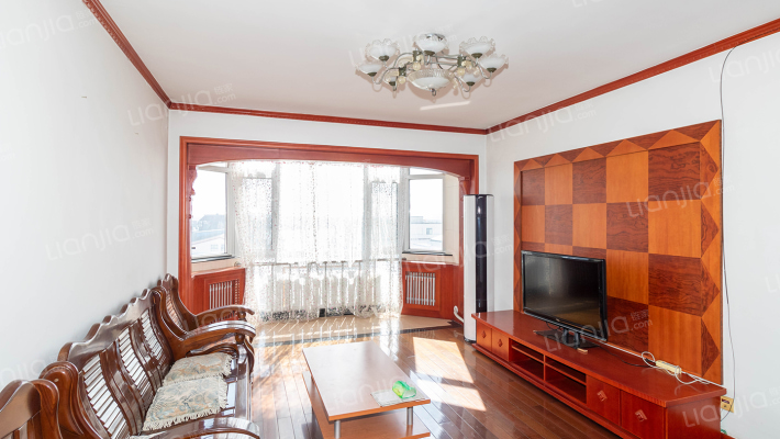 江滨公寓二手房实景图