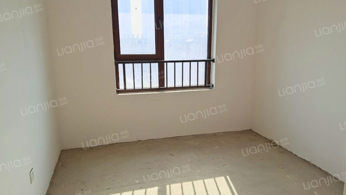 鸿坤理想尔湾 3室2厅 南 北-卧室B