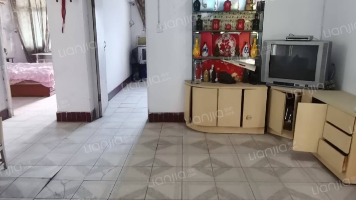 八一路80号 二手房实景图