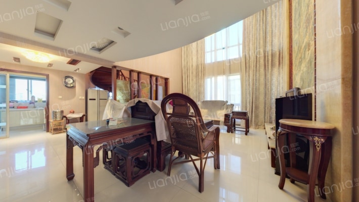 东信莱茵园二手房实景图