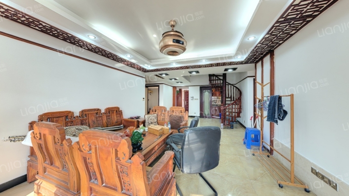 大绿地凤凰花园二手房实景图