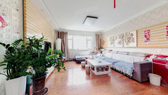 新富东方公寓二手房实景图