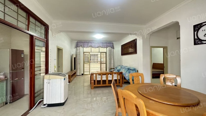 新世纪住宅小区东区二手房实景图