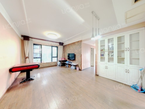 整租·龙湖源著南区 3室2厅 东/南