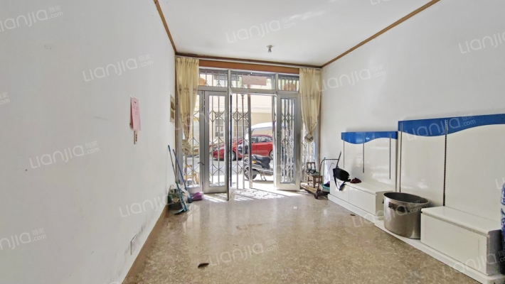 兴业路二手房实景图