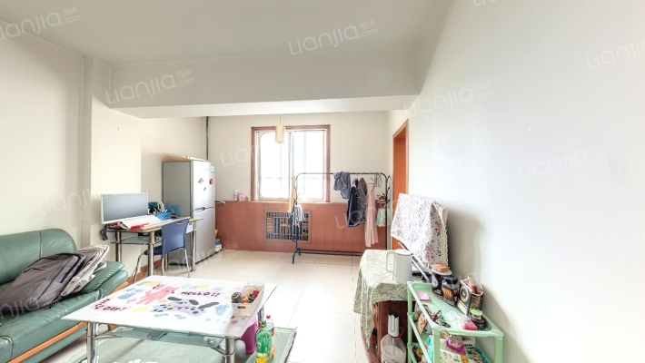 普华小区二手房实景图