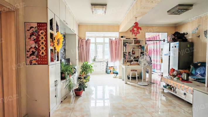 美澳花园二手房实景图