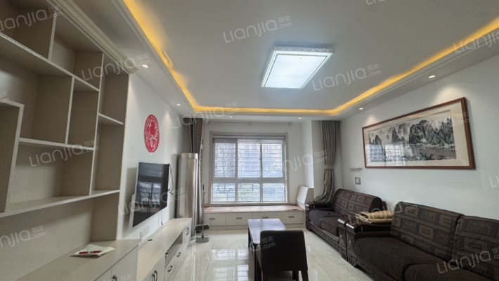 东方名人湾二手房实景图