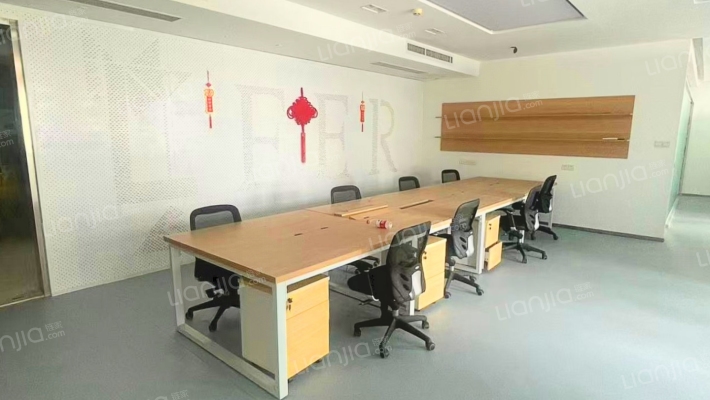 中信大厦二手房实景图