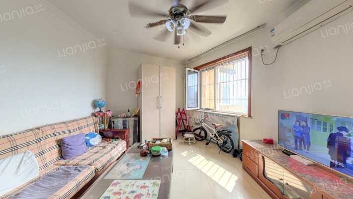 苹果园小区三区二手房实景图