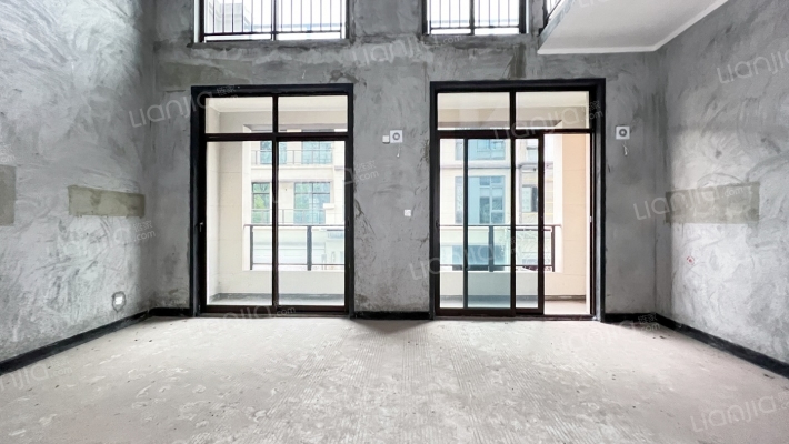 联发龙洲湾1号二期二手房实景图