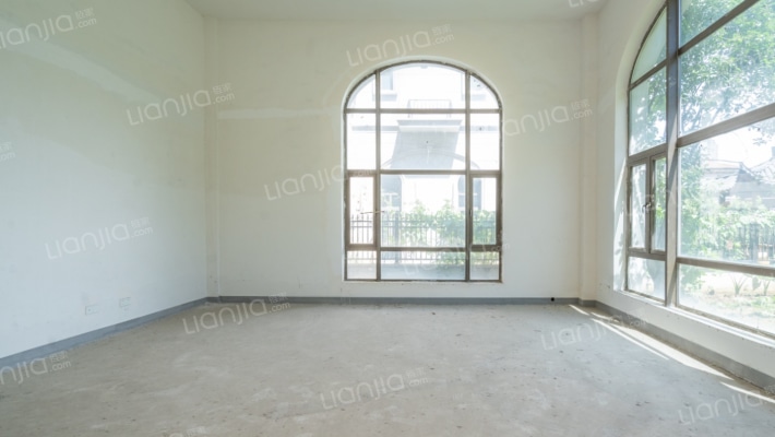 碧桂园凤凰城翡翠岛D区二手房实景图