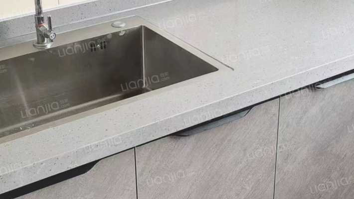 南北通透格局 通风性好 楼层好 采光充足 配套设施齐-厨房