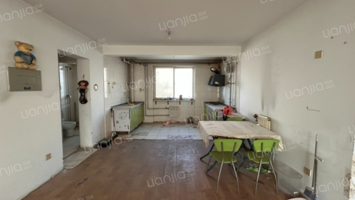 户型三阳开泰，全天采光，小区内安静，居民素质高-餐厅