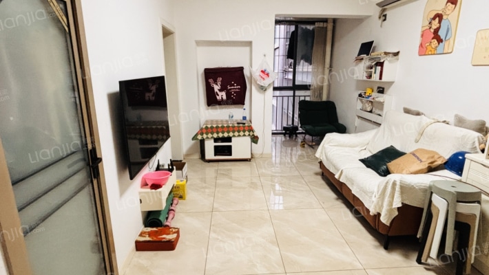 卫古路二手房实景图