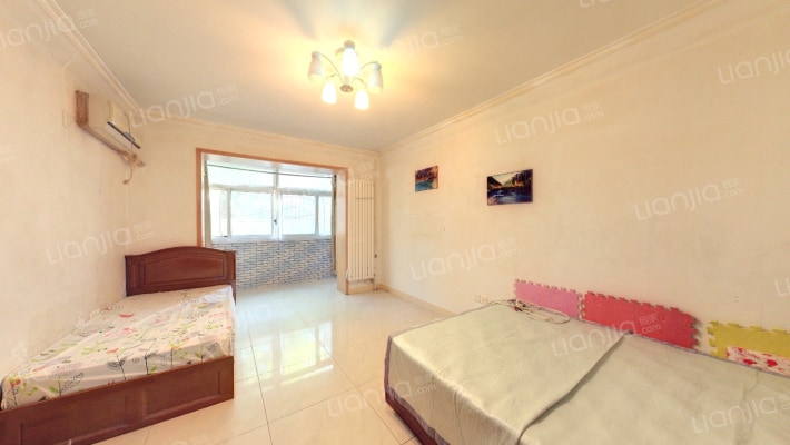 樱花园二手房实景图