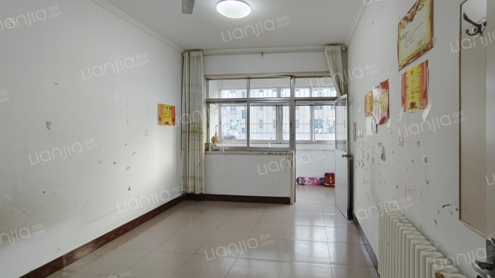 光明小区二手房实景图