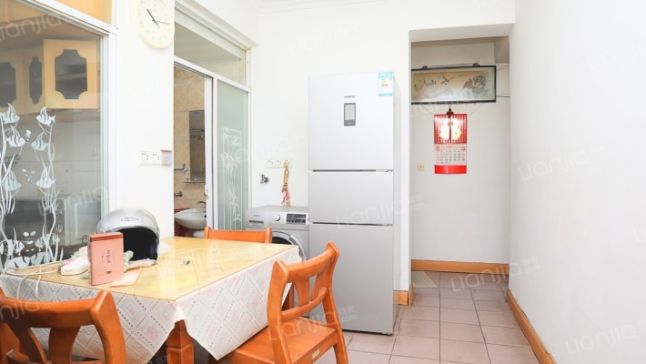 轮联宿舍二手房实景图