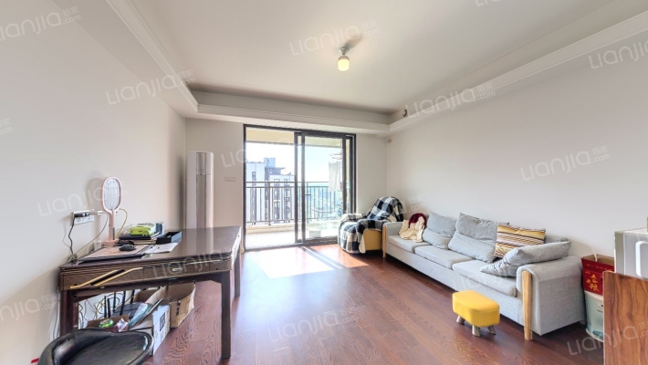 万科有山二手房实景图