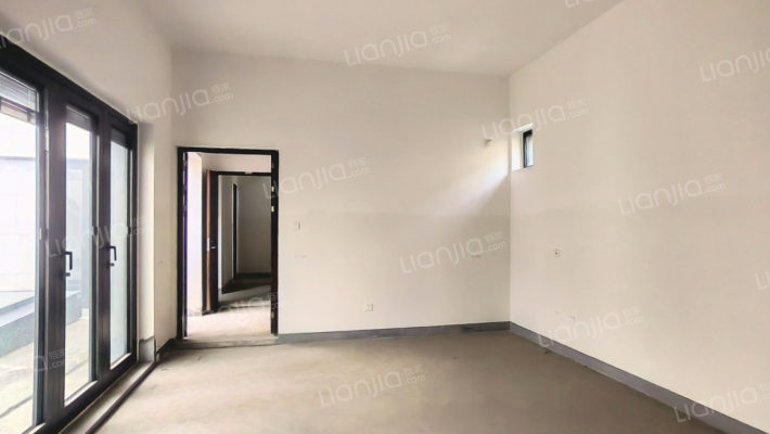 万科安品园舍二手房实景图