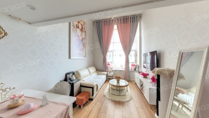 保利立方公寓二手房实景图