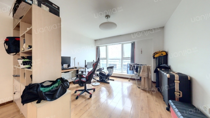 昆泰国际公寓二手房实景图