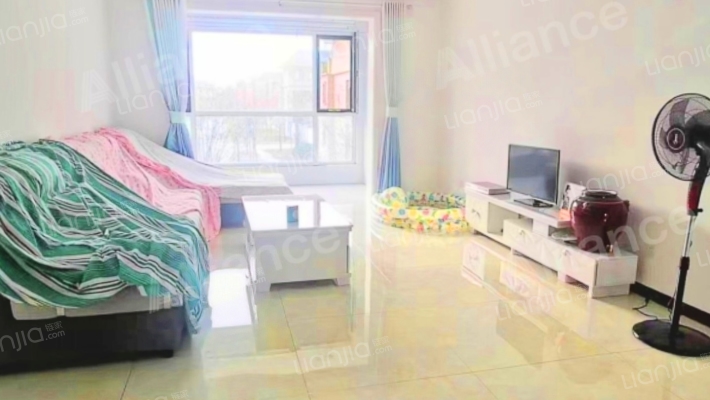 农大人才家园 南北通透大三居 精装修-客厅