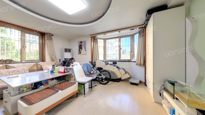 阁外山水二手房实景图