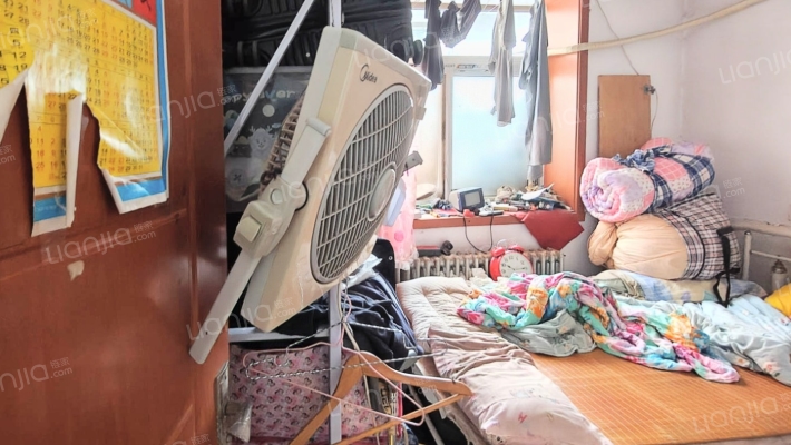 卧龙东里二手房实景图