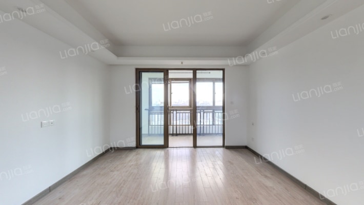 雅居乐鑫基中央公馆二手房实景图