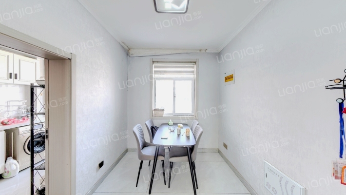 附小宿舍南楼二手房实景图