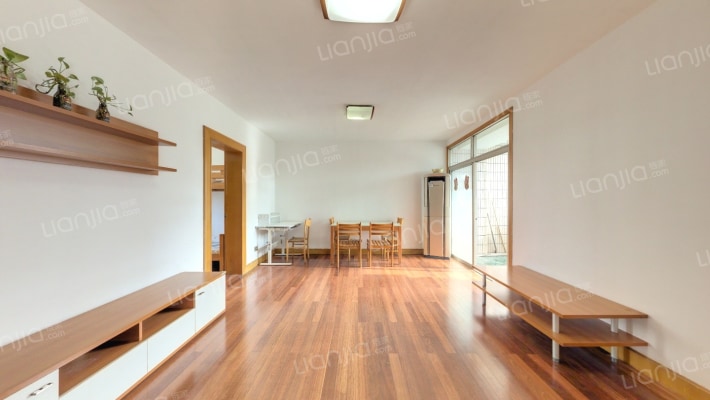 东方花园(一期)二手房实景图