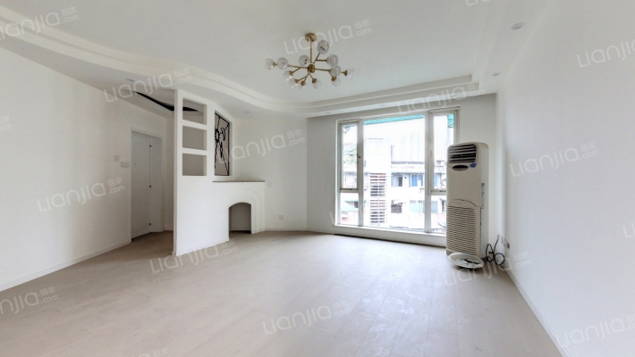 和朝新居二手房实景图