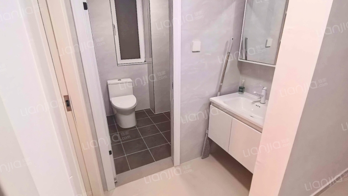 大社区 南北通透 好楼层 采光视野好 北京公交直达小区-卫生间