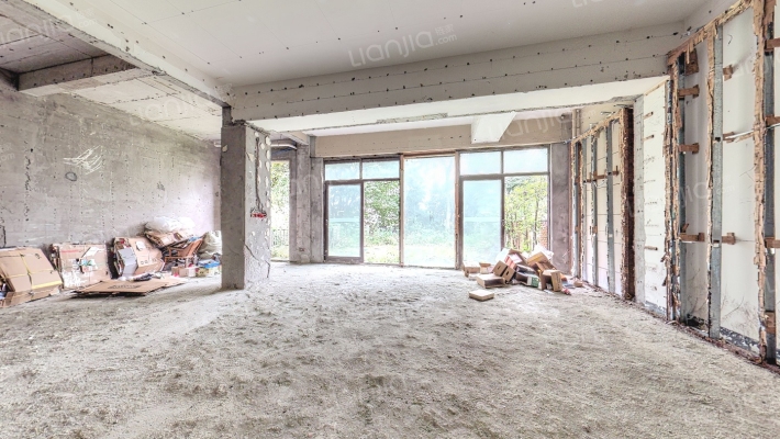 约克郡翠微堤二手房实景图