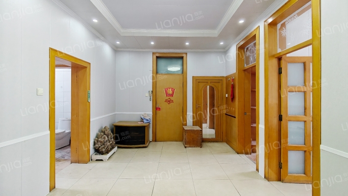 中国银行泰安分行宿舍二手房实景图