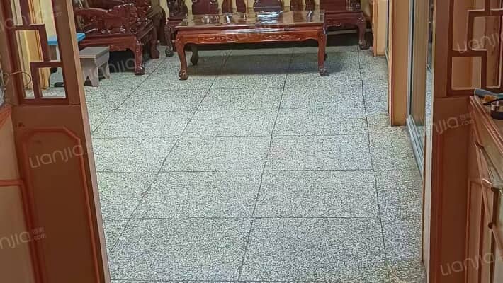 矿建北院宿舍二手房实景图