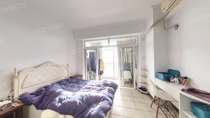 世嘉海景公寓二手房实景图